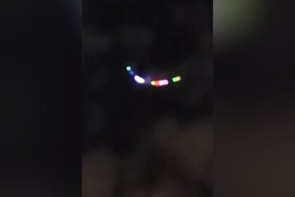 Mystery object spotted hovering over Tehran