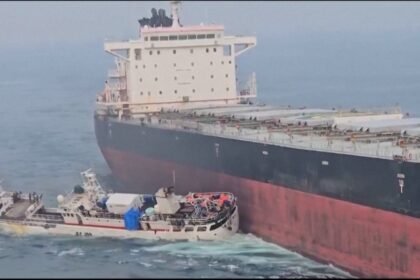 Cargo ship crashes into Chinese fishing boat near Singapore