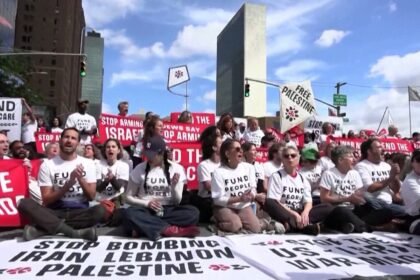 Susan Sarandon, Hannah Einbinder arrested at Netanyahu UN protest
