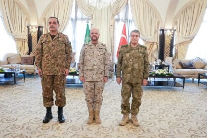 Mecca defence alliance chiefs meet amid Houthi attacks