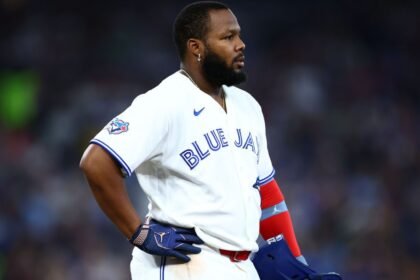 Jays star Guerrero backtracks, expresses 'regret' over contract remarks