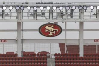 Woman says she reported alleged 49ers impersonator to team in December