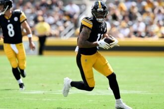 Steelers rule out WR Pittman Jr. vs. Patriots with foot injury