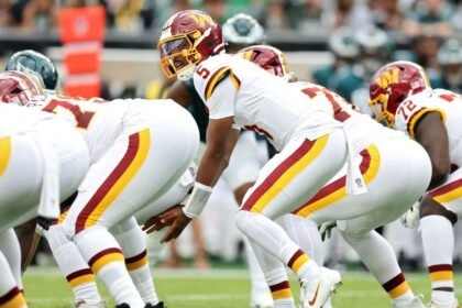 Under center 42.5% of the time? The NFL is abandoning the shotgun formation -- and it's working