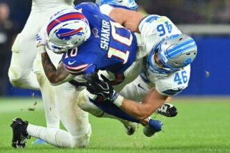 Emotional All-Pro LB Campbell shoulders blame after Lions fail to contain Bills