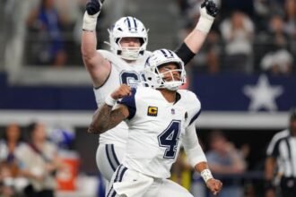 Dak breaks Romo's Cowboys passing TDs record