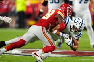 Sources: Colts' Pierce out several weeks; hoping to return this season