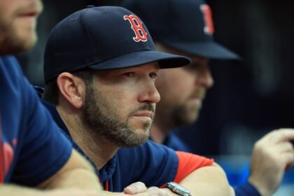Red Sox commit to Tracy as long-term manager, keep Breslow through 2030