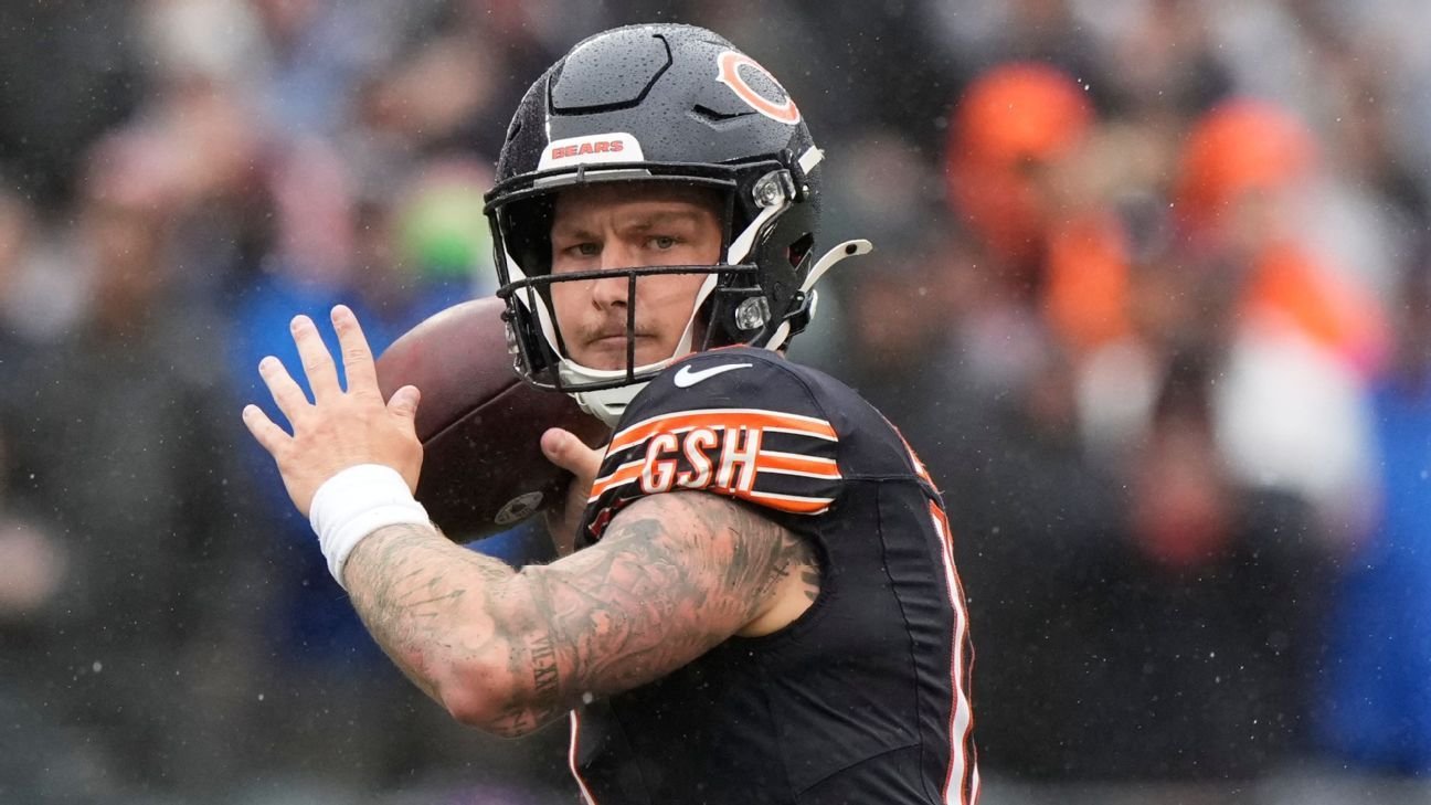 Sources: Bagent has concussion leaving Bears' QB situation muddled