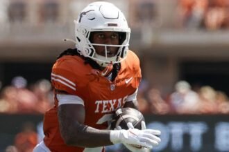 Are the Longhorns laying too many points in Knoxville?