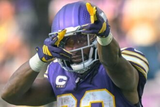 Vikings' RB situation in flux as Jones works through knee injury