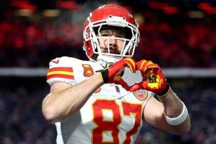 Don't be surprised if ... Travis Kelce, Davante Adams keep turning back the clock
