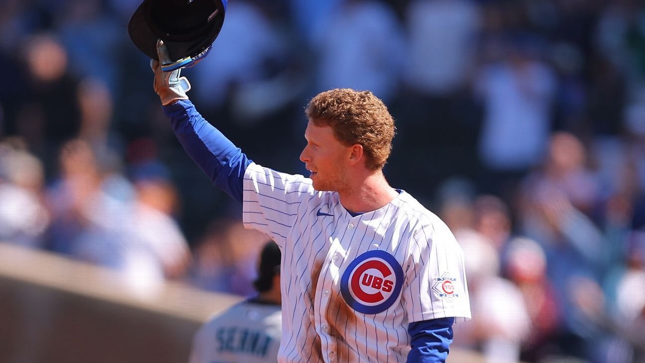 Cubs clinch second straight playoff berth with win over Marlins