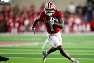No. 5 Indiana loses RB Richard, escapes Northwestern