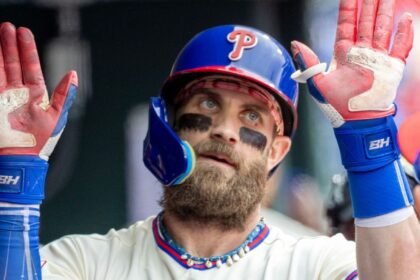 Phillies exhale, top Rays to secure NL's final wild-card berth