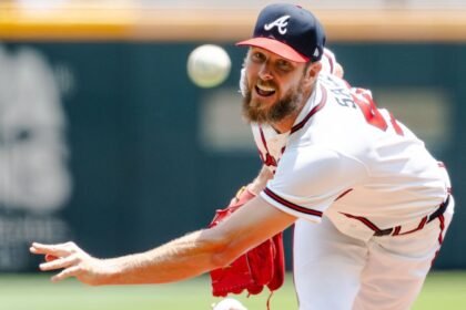 Wild-card series Day 1: Live updates, lineups, analysis