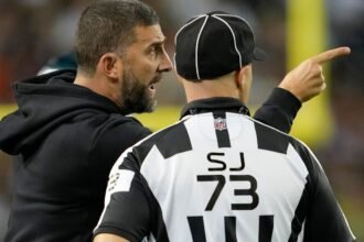 Sirianni rues reaction to flagged hit on Hurts in Eagles' MNF loss