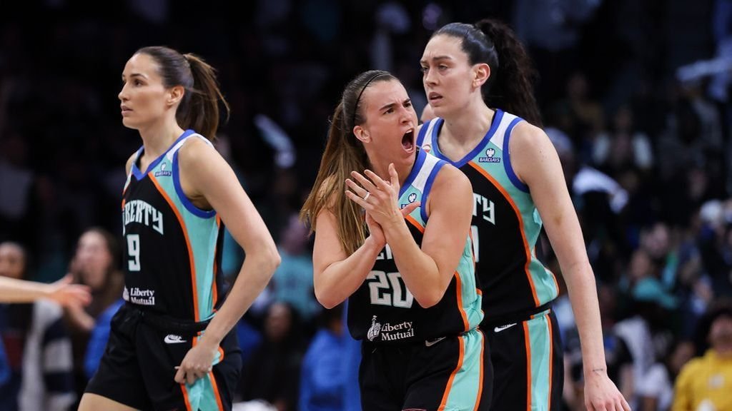 No. 8 Liberty keep foot on gas to eliminate top-seeded Lynx