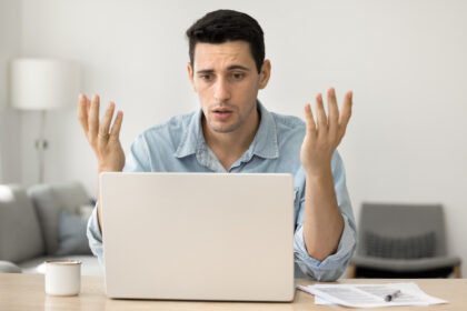 What causes a stuck pixel on your laptop and can it be fixed?
