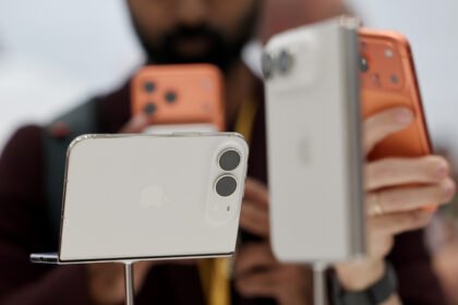 One mobile number, two phones: What is iPhone handoff and which carriers support it?