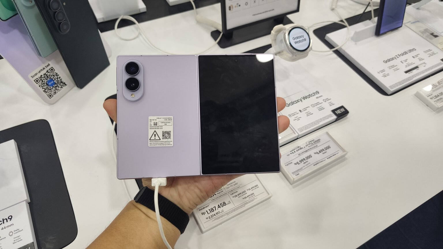 You can use DeX on the Galaxy Z Fold 8's inner screen with this trick