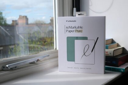 The benefits of using an E Ink tablet over an iPad