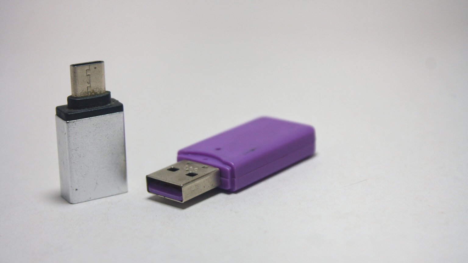 How to choose the right USB to USB-C adapter