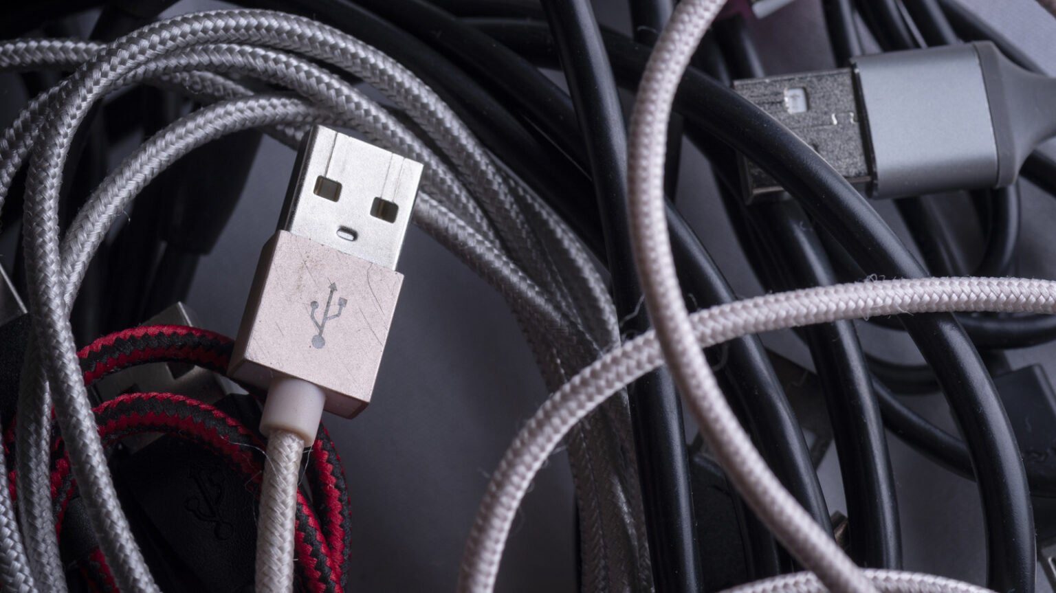 Do USB extenders really work and are they safe to use?