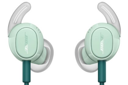 Bose's throwback to wired earbuds add much-needed ANC