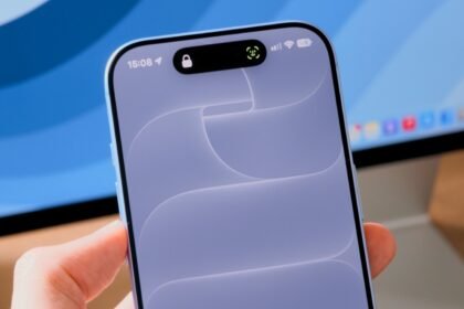 Apple's iOS 27.0.1 update arrives with fixes for Face ID and touchscreen issues