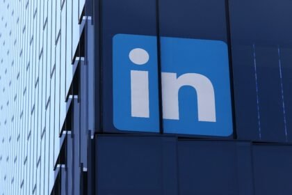 LinkedIn adds new tools to fight fake profiles and bogus work histories
