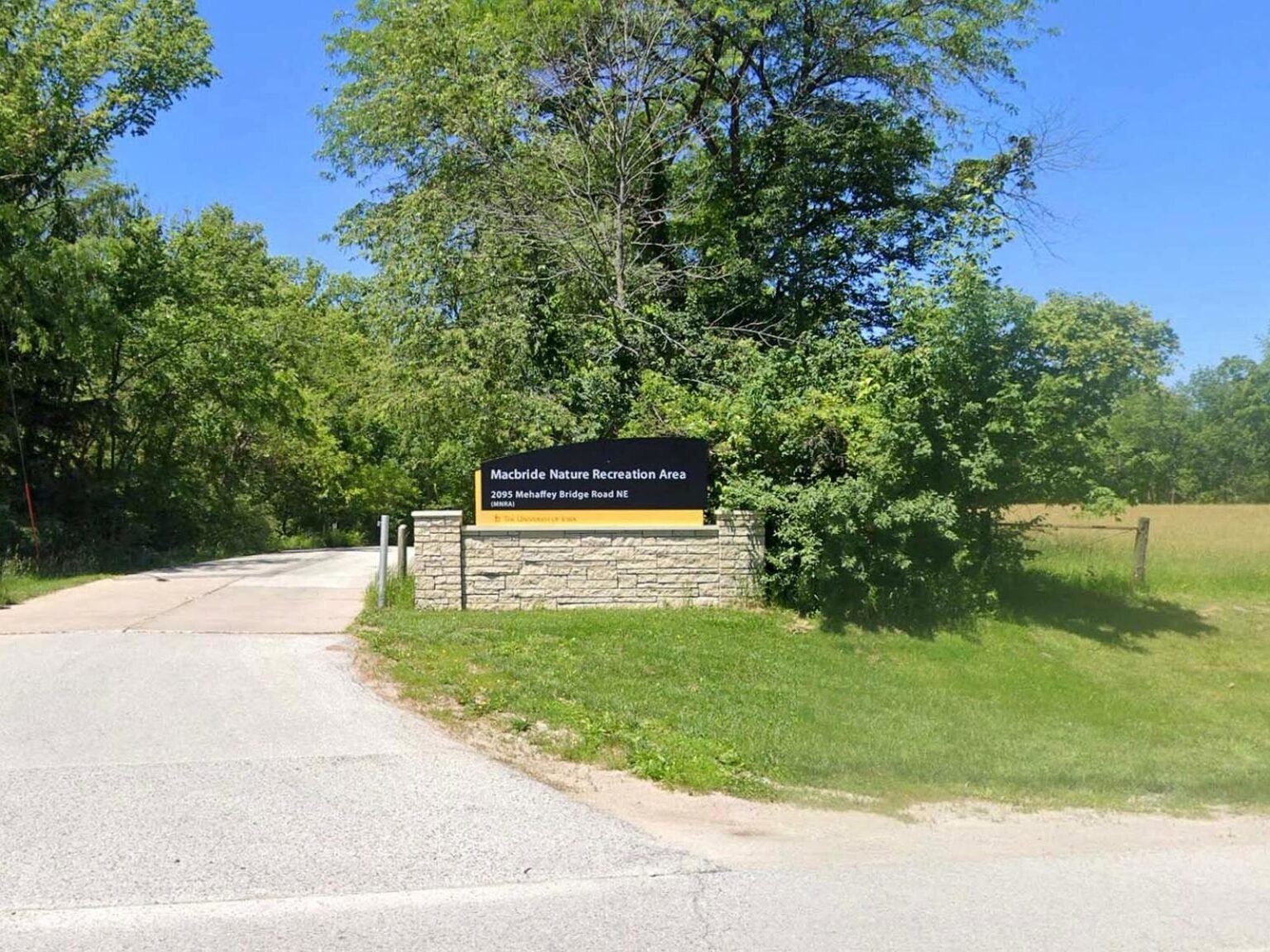 5th grade teacher, student die during field trip to nature reserve