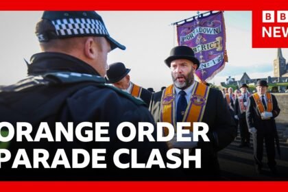 Police block Drumcree Orange Order parade in Portadown, Northern Ireland, after protests | BBC News