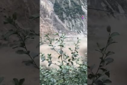 Heavy rain triggers landslide in Nepal's Mustang District | AJ #shorts