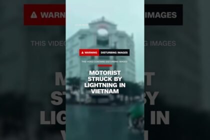 Motorist struck by lightning in Vietnam