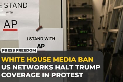 US TV networks boycott Trump over White House media ban