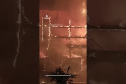 Fire engulfs Zaporizhzhia shopping centre after Russian strike | AJ Shorts
