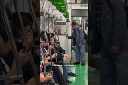 Elderly brawl on trains for priority seating