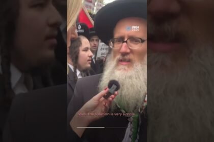 Jewish protestors join Free Palestine march to denounce Netanyahu | AJ Shorts