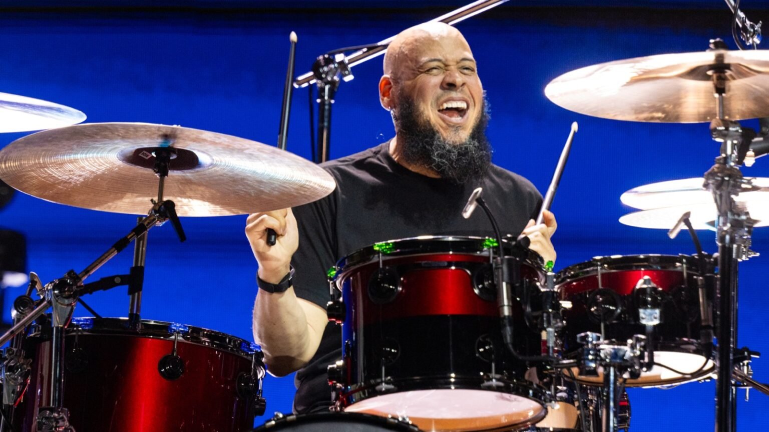 What The Hell Is Going on With the Pearl Jam Drummer Situation?