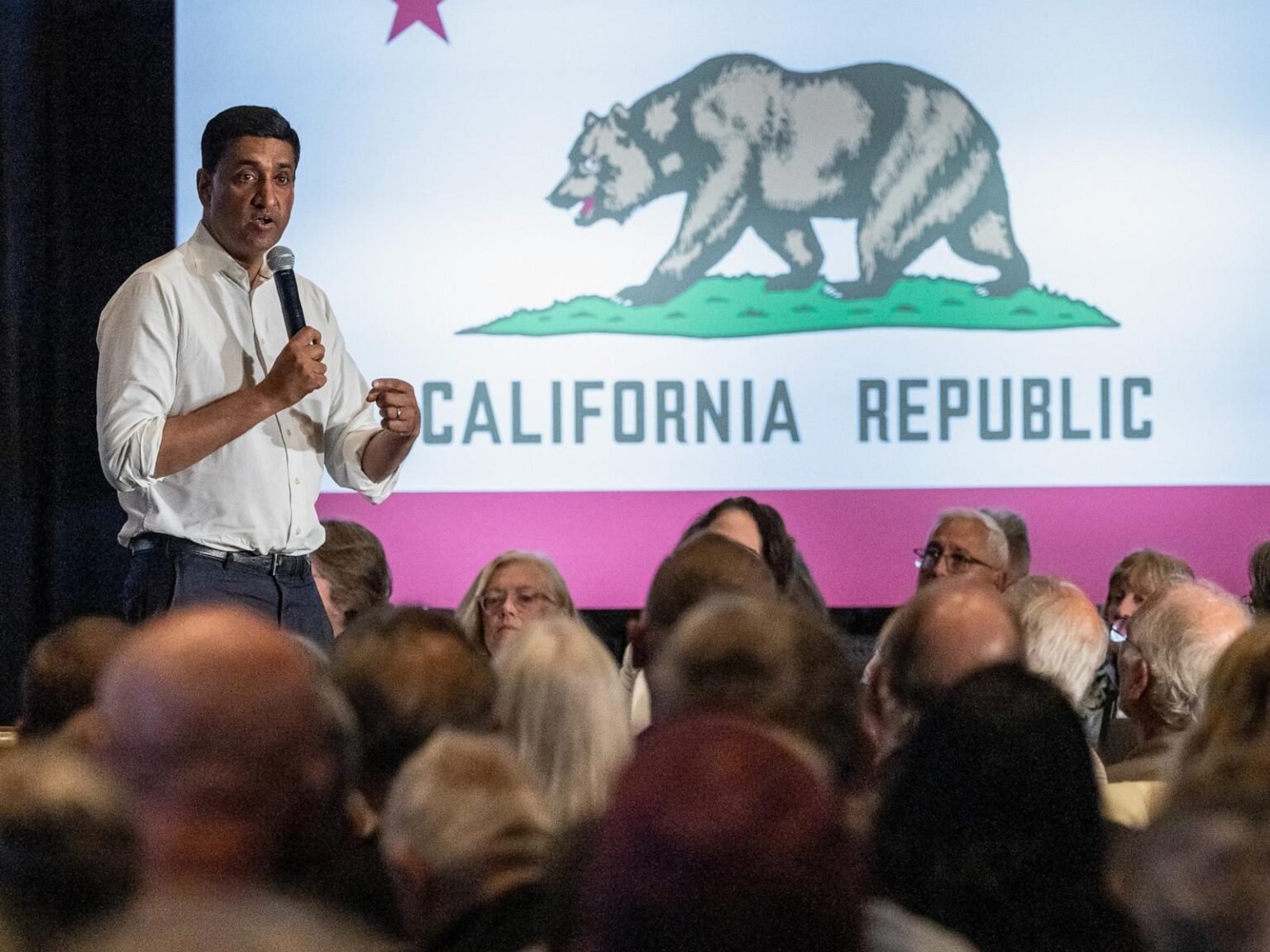 Rep. Ro Khanna unveils universal childcare proposal with eye on 2028