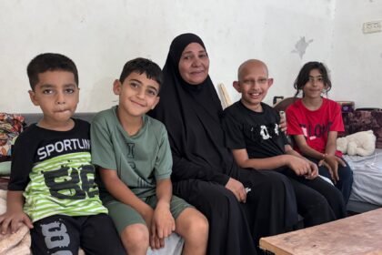 ‘My hands are empty’: Displaced Palestinians struggle to survive