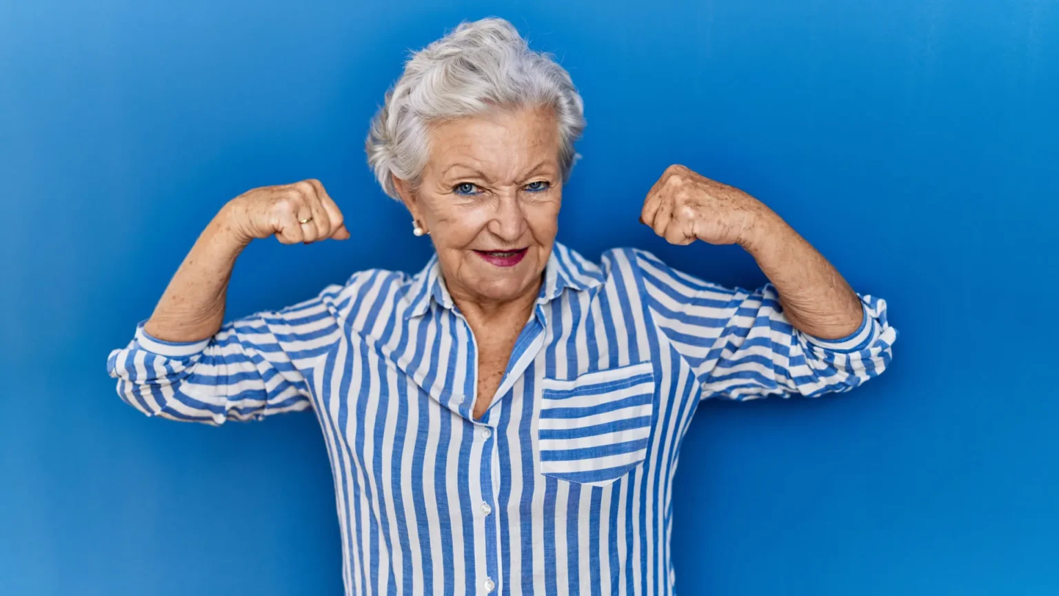 Aging muscles may be losing strength for a reason scientists missed