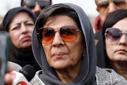 Police arrest Pakistan ex-PM Imran Khan's sister ahead of march