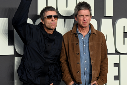 Oasis announce more shows including extra Knebworth gigs