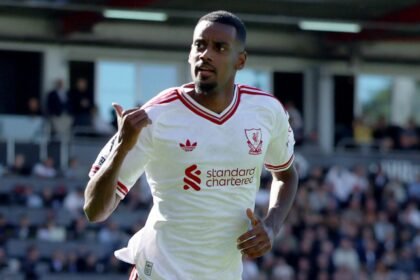 Isak wins it for Liverpool on Iraola's return to Bournemouth