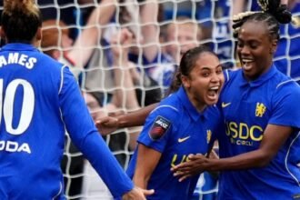 Thompson strike seals Chelsea win to end Arsenal's unbeaten run
