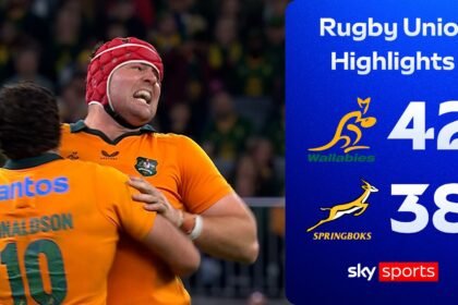Australia claim famous win over South Africa with ELEVEN players