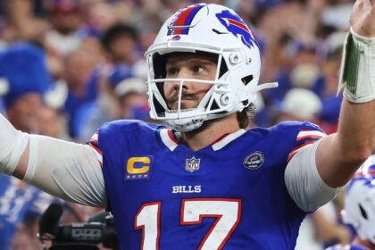 Allen stars as Bills open new stadium with win over Lions