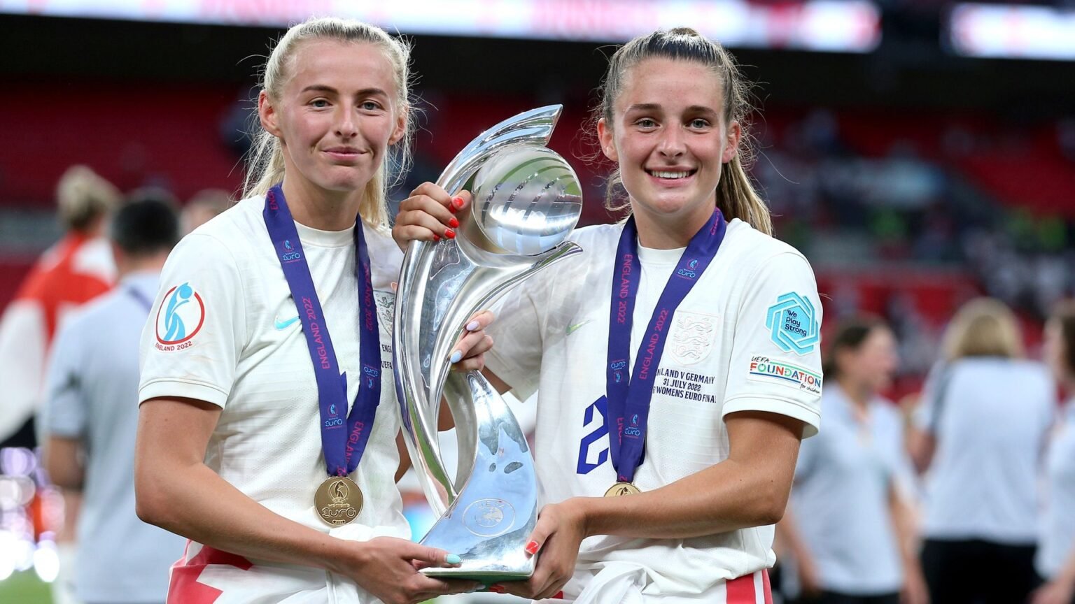 Toone and Kelly left out of England squad for WC play-off with Greece